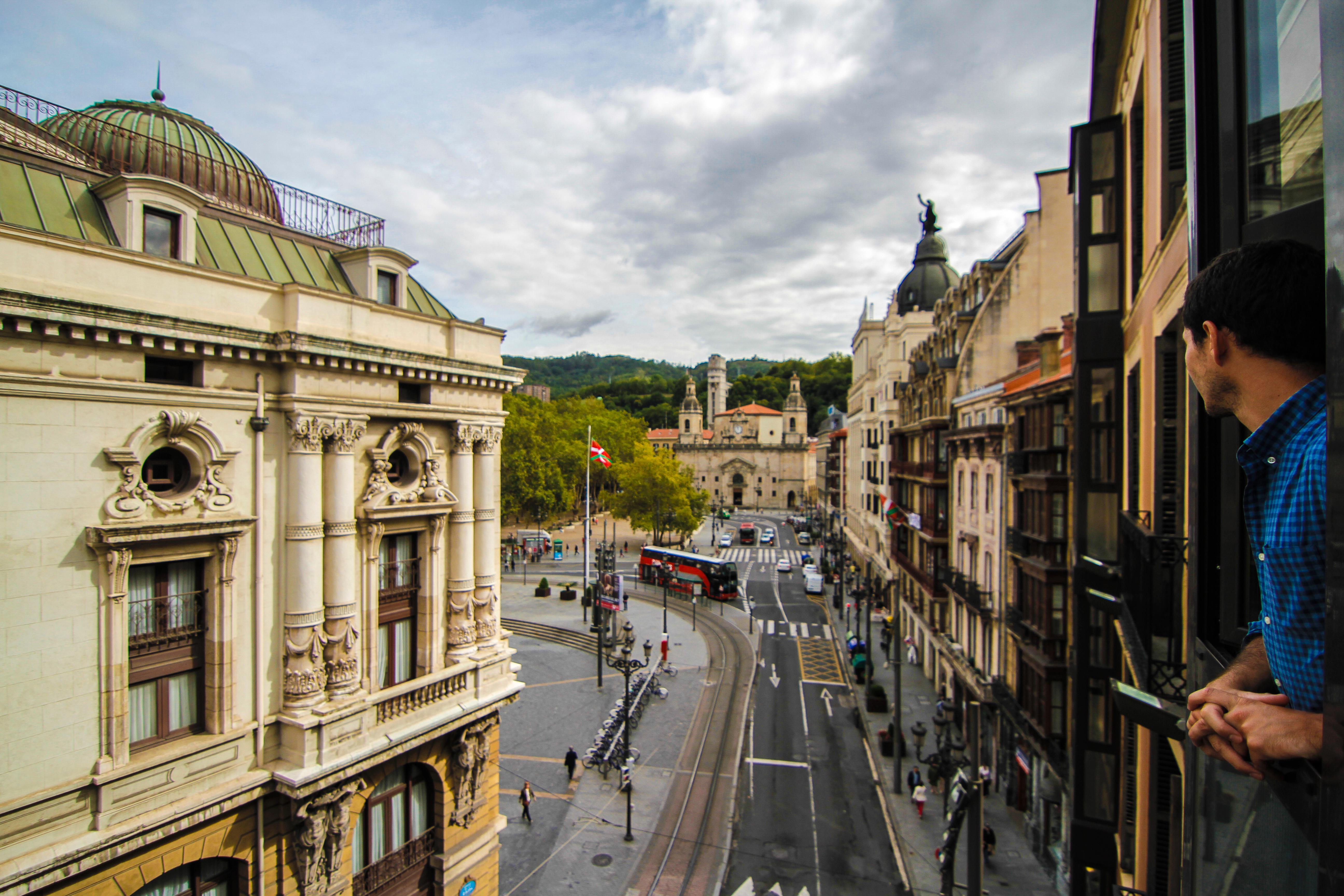 Petit Palace Arana Bilbao Hotel Bagian luar foto